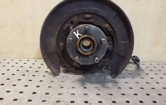Subaru Outback Rear wheel hub