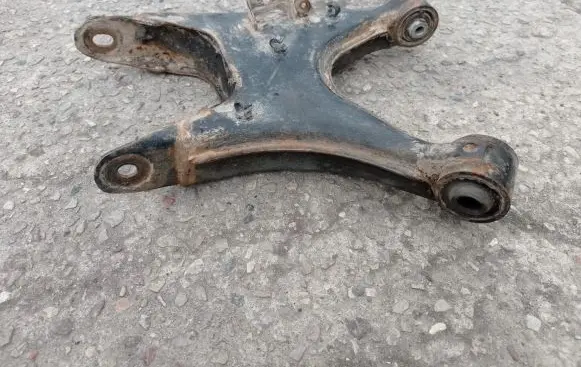 BMW 7 E38 Rear upper control arm/wishbone