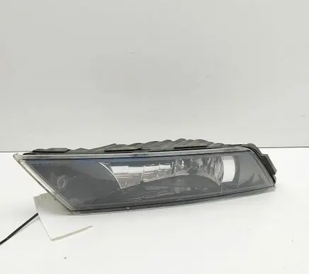 Skoda Superb B8 (3V) Front fog light 3V0941699