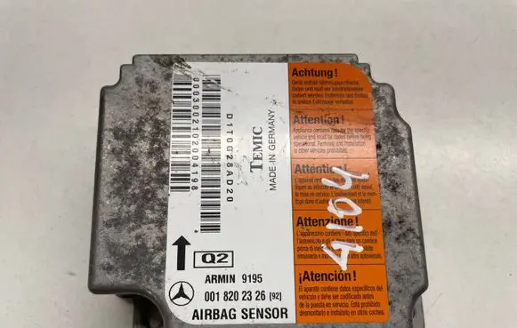 Mercedes-Benz E W210 Airbag control unit/module 0018202326 A0018202326