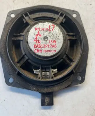 Mitsubishi Colt Front door speaker EAS13P17A6 06D010