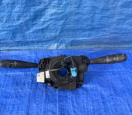 Citroen C4 Cactus Wiper turn signal indicator stalk/switch 98262682ZD