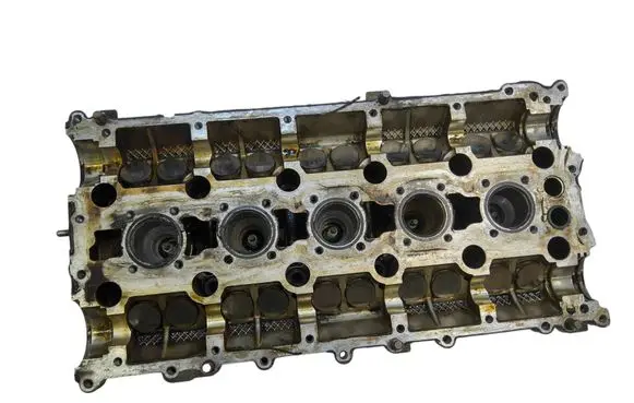 Ford S-MAX Engine head 8642289