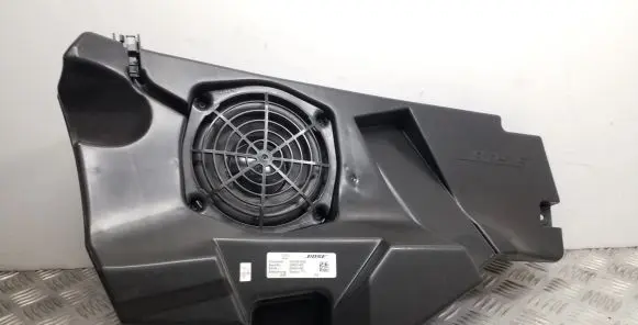 Audi TT TTS Mk2 Subwoofer speaker 8J8035382A