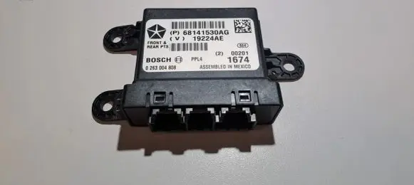 Jeep Grand Cherokee Parking PDC control unit/module P68141530AG