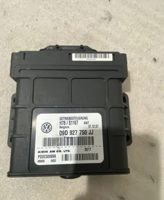 Audi Q7 4M Gearbox control unit/module 09D927750JJ H78S1167 PDDC000999