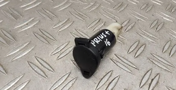Toyota Prius+ (ZVW40) 12 V Socket (front) 