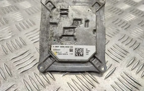 Peugeot 308 Headlight ballast module Xenon 130732940300