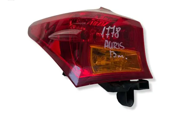 Toyota Auris E180 Rear/tail lights