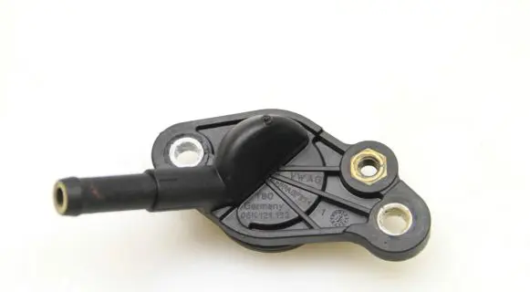 Volkswagen Golf VII Brake vacuum hose/pipe 06K121132