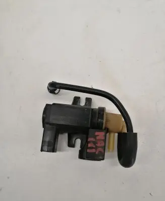 Porsche Macan (95B) Vacuum valve 94660515500 70463800
