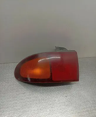 Hyundai Sonata Rear/tail lights 92401340 L92401340