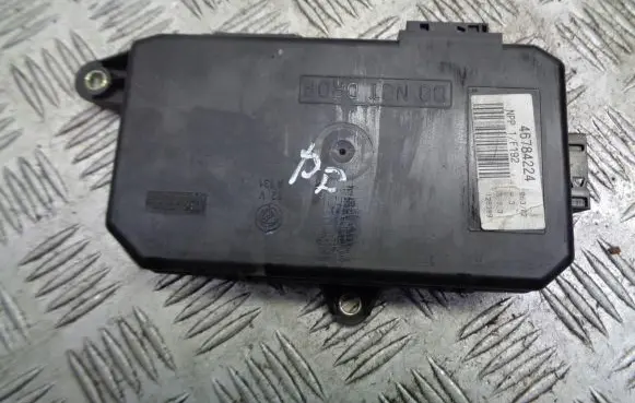 Fiat Stilo Door control unit/module 46784224