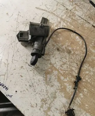 Seat Alhambra (Mk1) Ignition lock