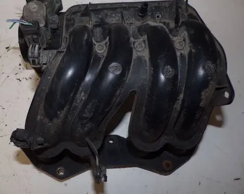 Citroen C3 Intake manifold 9631980380