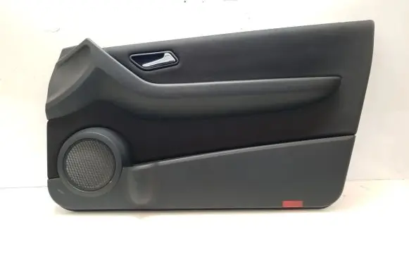 Mercedes-Benz A W169 Front door card panel trim C169667008