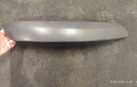 Volkswagen Golf Plus Front bumper splitter molding 5M0807718E 5M0807718 ZSB5M0656