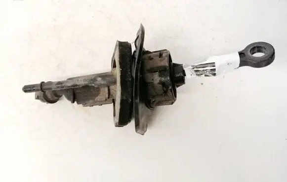 Ford Mondeo MK IV Clutch master cylinder 