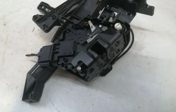 Ford C-MAX I Rear door lock 3M5AR26412BS
