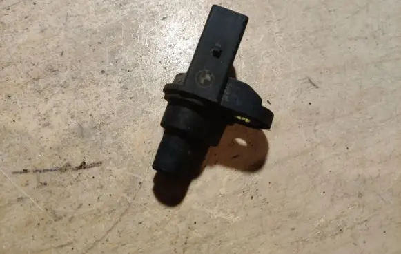BMW 7 E65 E66 Camshaft position sensor 7506273