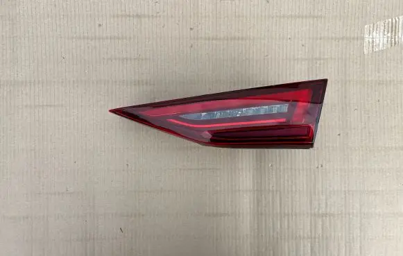 Audi A3 8Y Tailgate rear/tail lights 8Y0945308
