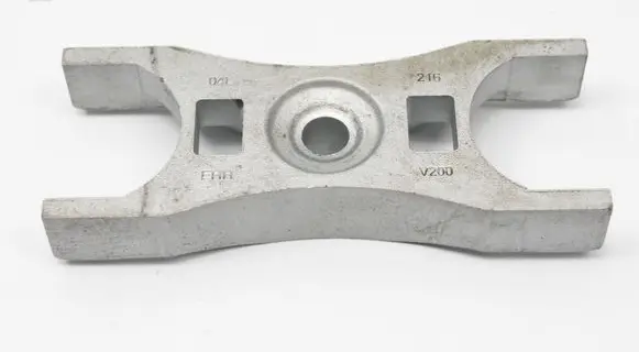 Audi A6 S6 C7 4G Fuel Injector clamp holder 04L216