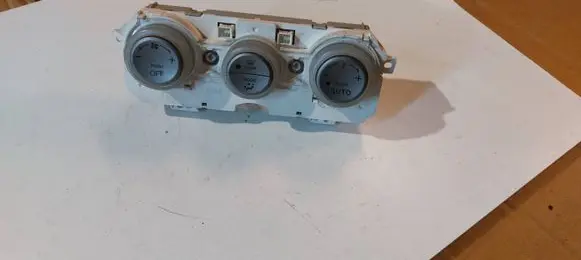Mazda 6 Climate control unit Qh28E2E