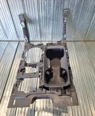 Ford Fusion II Cup holder front HG9T14B560AC HHG9T14B560AC