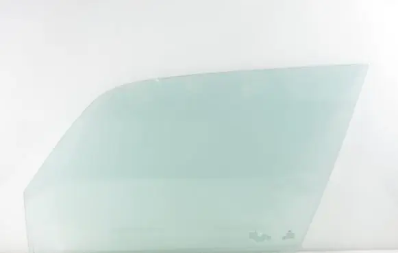 Mitsubishi Pajero Pinin Front door window glass four-door 