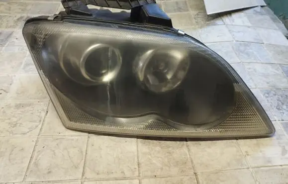 Chrysler Pacifica Headlight/headlamp