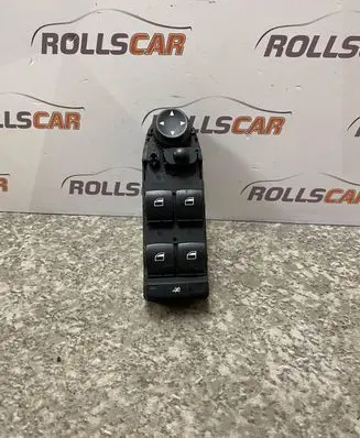 BMW X5 E70 Electric window control switch 912211601