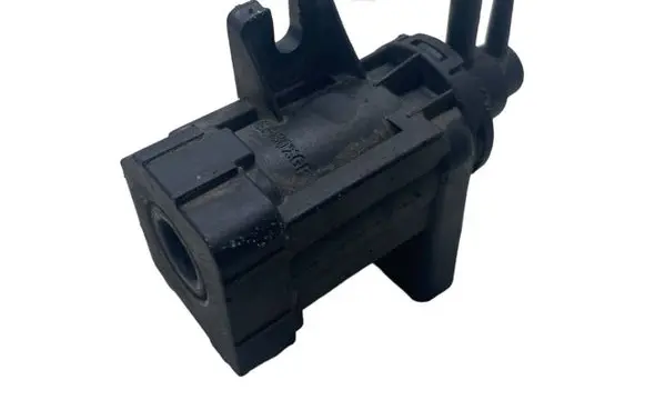 Chevrolet Cruze Turbo solenoid valve 96440385