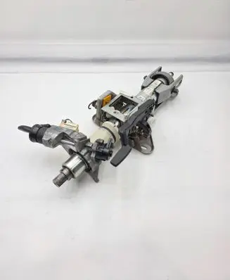 Steering wheel axle set