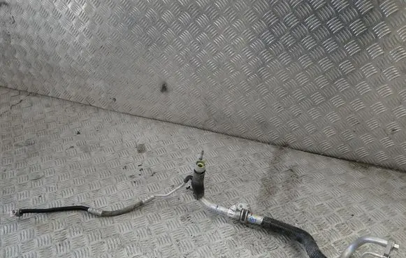 Ford F150 Air conditioning (A/C) pipe/hose 