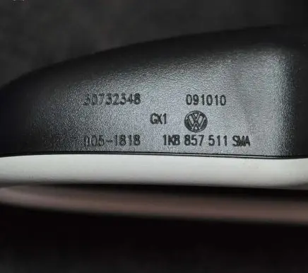 Volkswagen Scirocco Rear view mirror (interior) 1K8857511