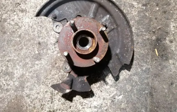 Ford B-MAX Front wheel hub AY1C3K171B1A