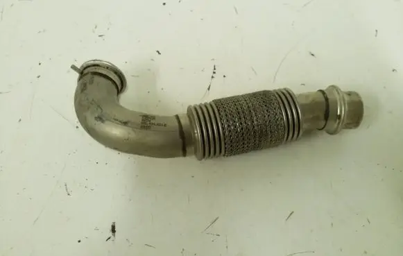 Audi A6 S6 C8 4K EGR valve line/pipe/hose 05L131521E