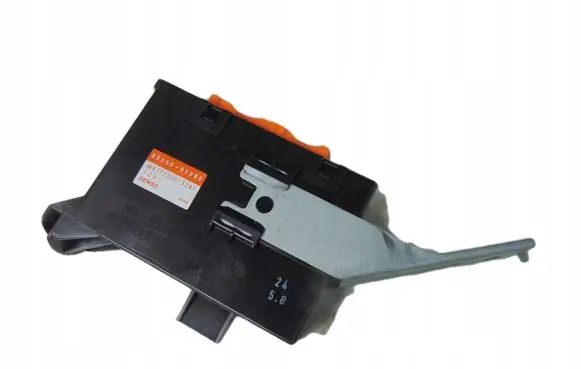 Toyota Avensis T220 ABS control unit/module 8865005080
