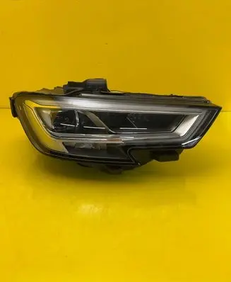 Audi A3 S3 8V Headlight/headlamp 8V0941034C
