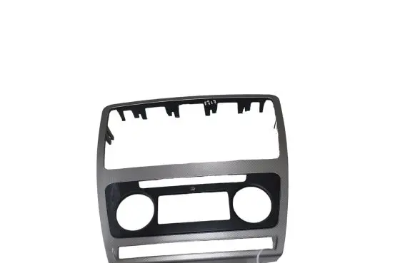 Skoda Octavia Mk2 (1Z) Radio/GPS head unit trim 