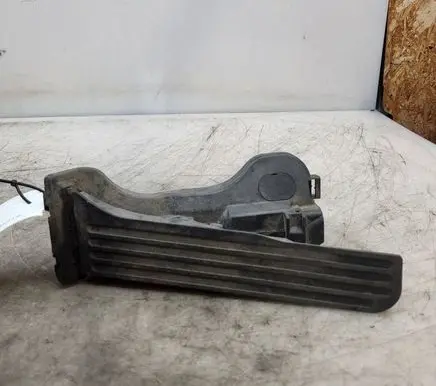 Volkswagen Golf V Accelerator throttle pedal 1K1723503L 6PV00860001