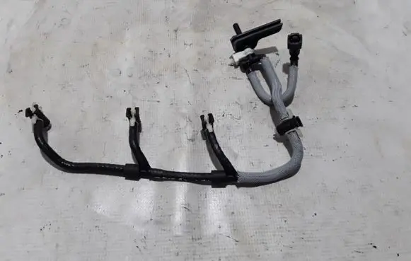 Renault Master III Fuel return line/hose 166716979R