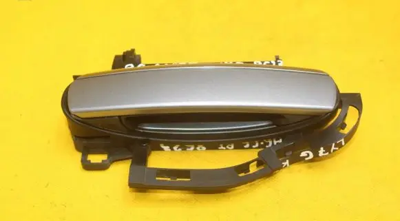 Audi A6 S6 C6 4F Rear door interior handle 4F0837886