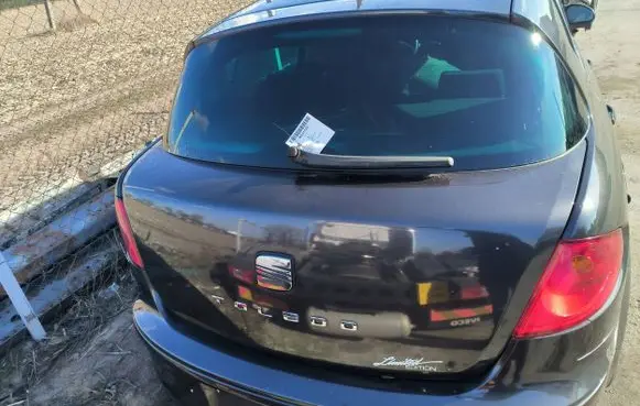 Seat Toledo III (5P) Tailgate/trunk/boot lid LS9N