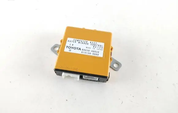Lexus RX 300 Wing mirror control module 8943048030 6151390000