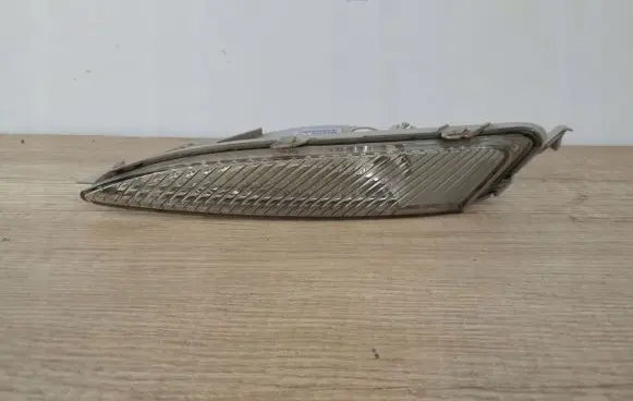 Opel Astra J Front indicator light 13367142