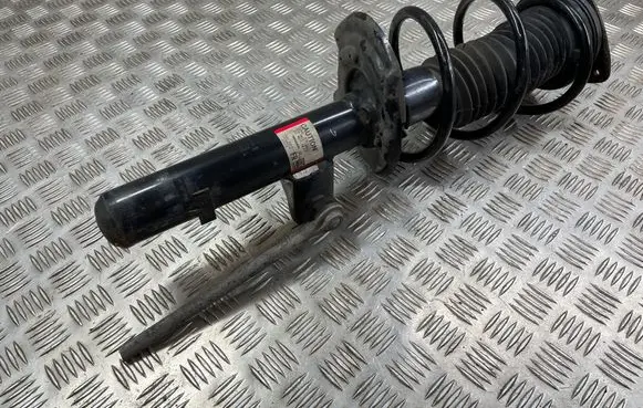 Nissan Qashqai J12 Front shock absorber with coil spring 543036UA1B 1A102013B