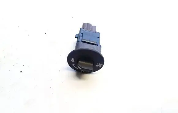 Renault Scenic II - Grand scenic II Passenger airbag on/off switch 8200169589D 231701