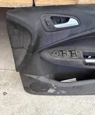 Ford Grand C-MAX Front door card panel trim 13702715