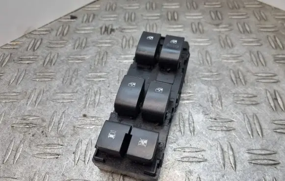 Chevrolet Captiva Electric window control switch 96866025 202005436